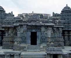 Hampi Vacation Package